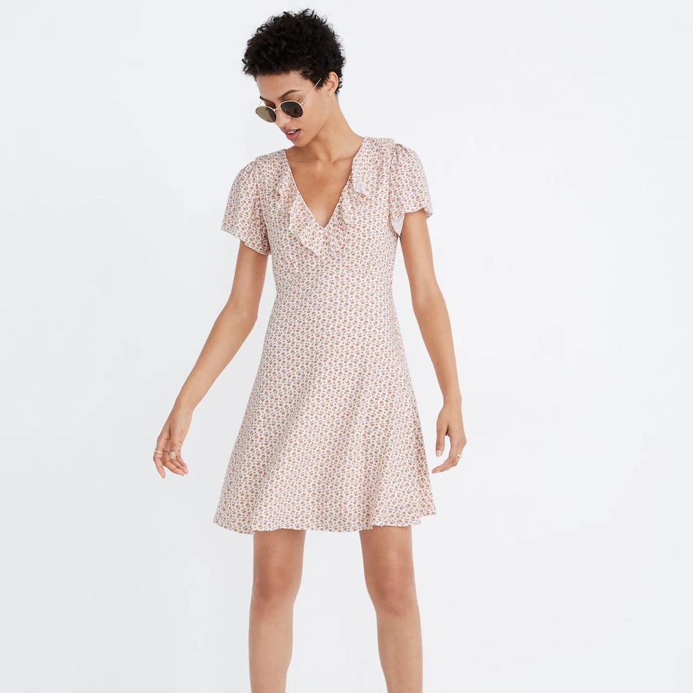 Madewell Ruffle Flutter-Sleeve Dress in Cutout Blooms